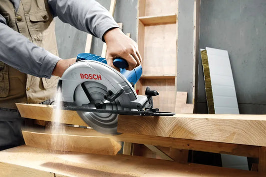 Bosch GKS 235, 2050 W 235 mm Hand-held Circular Saw + 1 Saw Blade