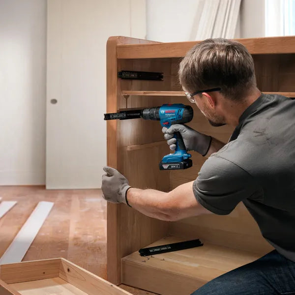 Bosch GSB 183 LI Cordless 13 mm Drill + 2 Batteries 18 V, 2A + 1 Charger