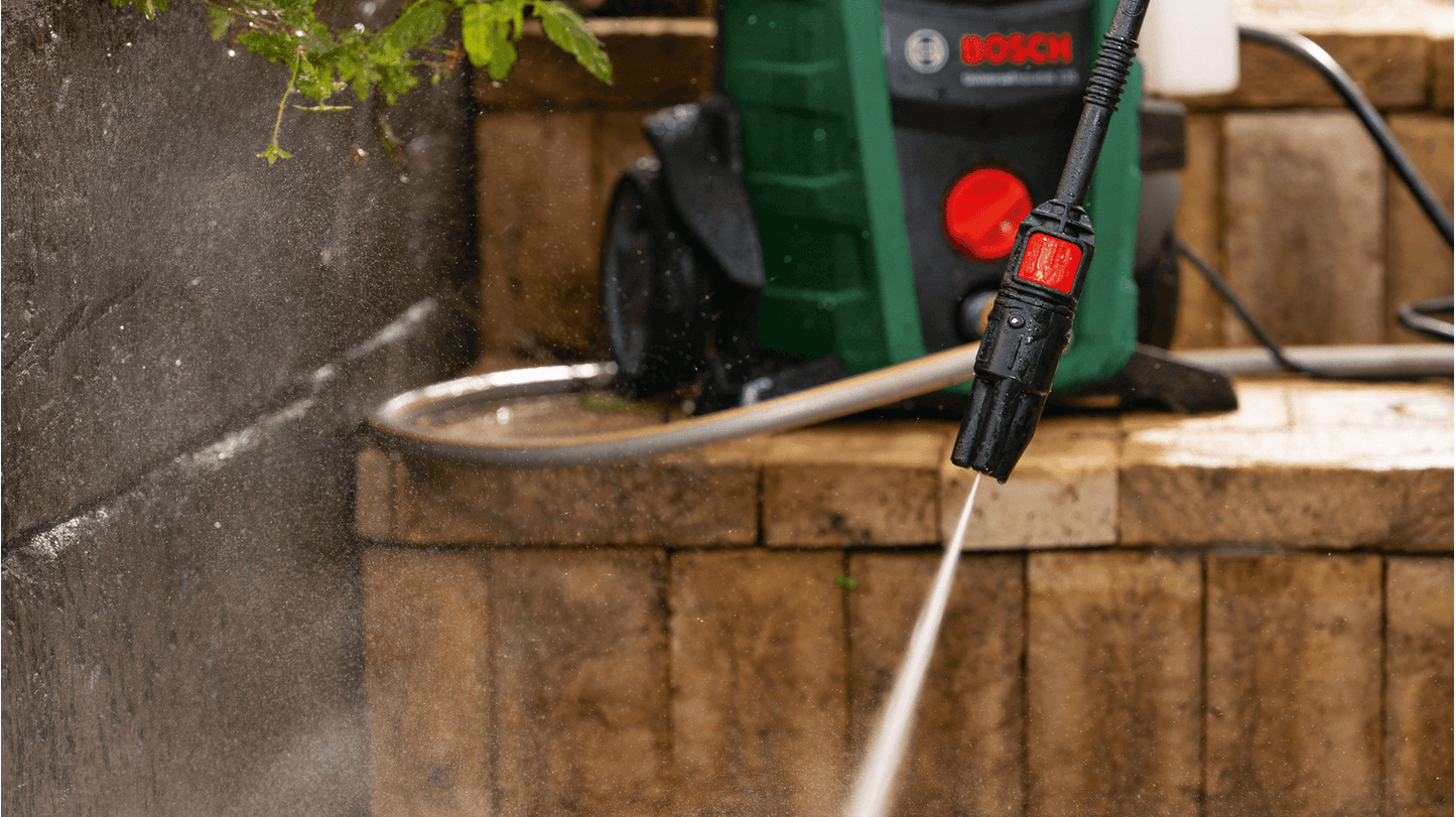 Bosch Universal Aquatak 125 High Pressure Washer
