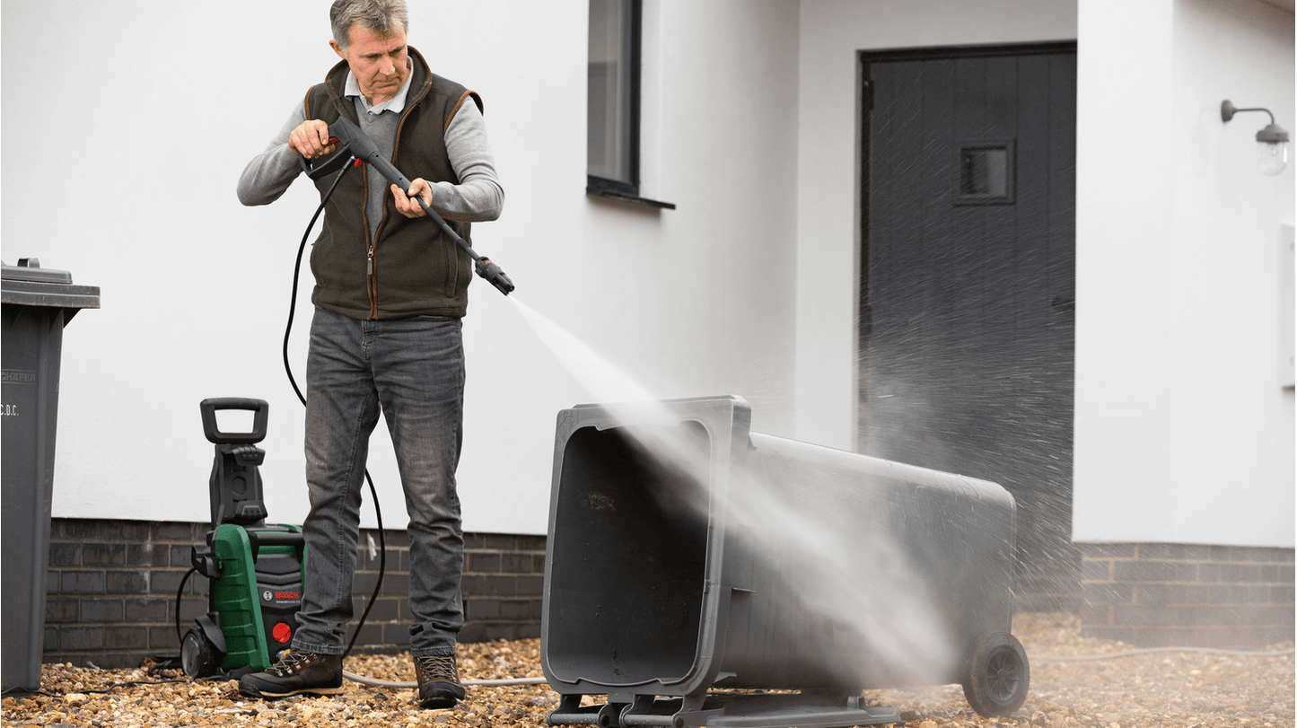 Bosch Universal Aquatak 125 High Pressure Washer